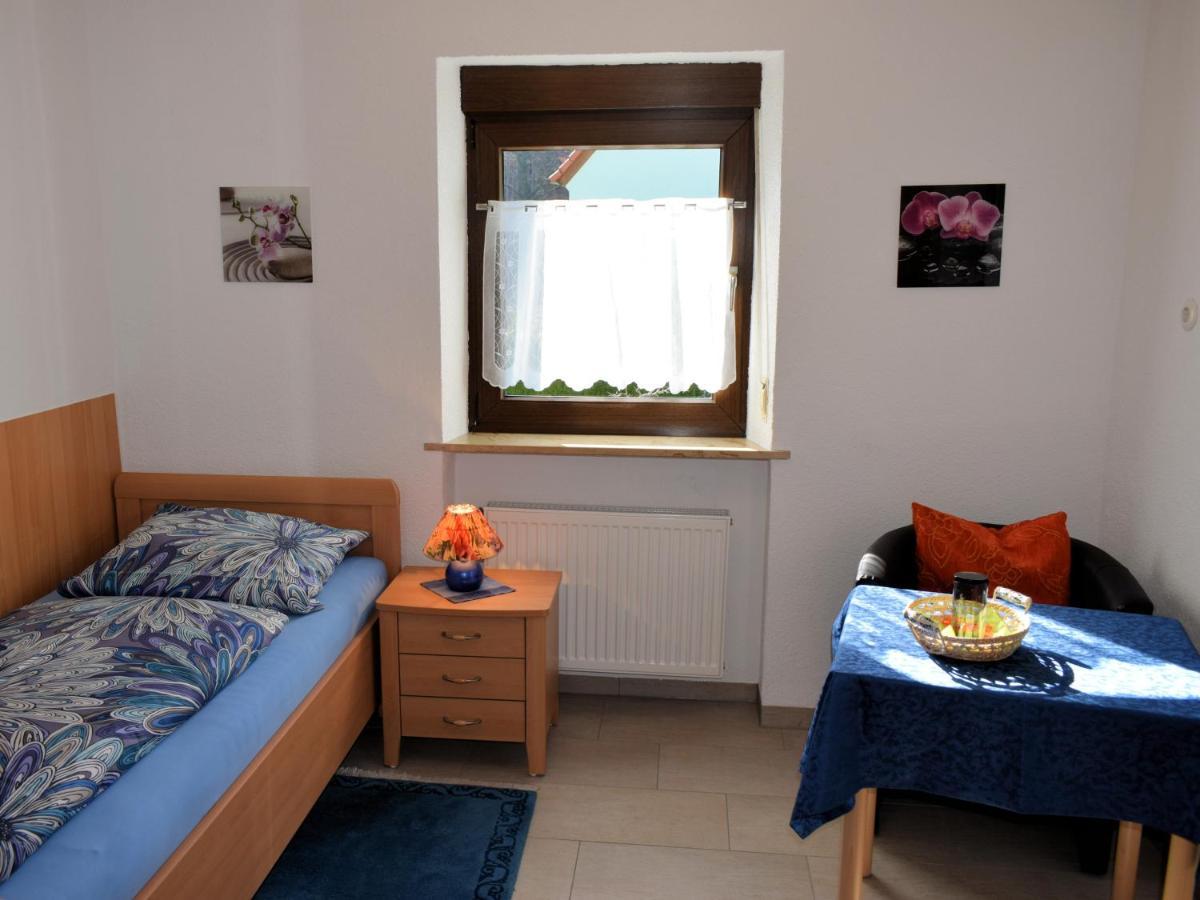 Gaestehaus Grau Egloffstein المظهر الخارجي الصورة